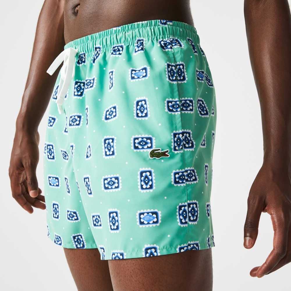 Lacoste LIVE Print Lightweight Swimming Trunks Green / White | SPGW-53461