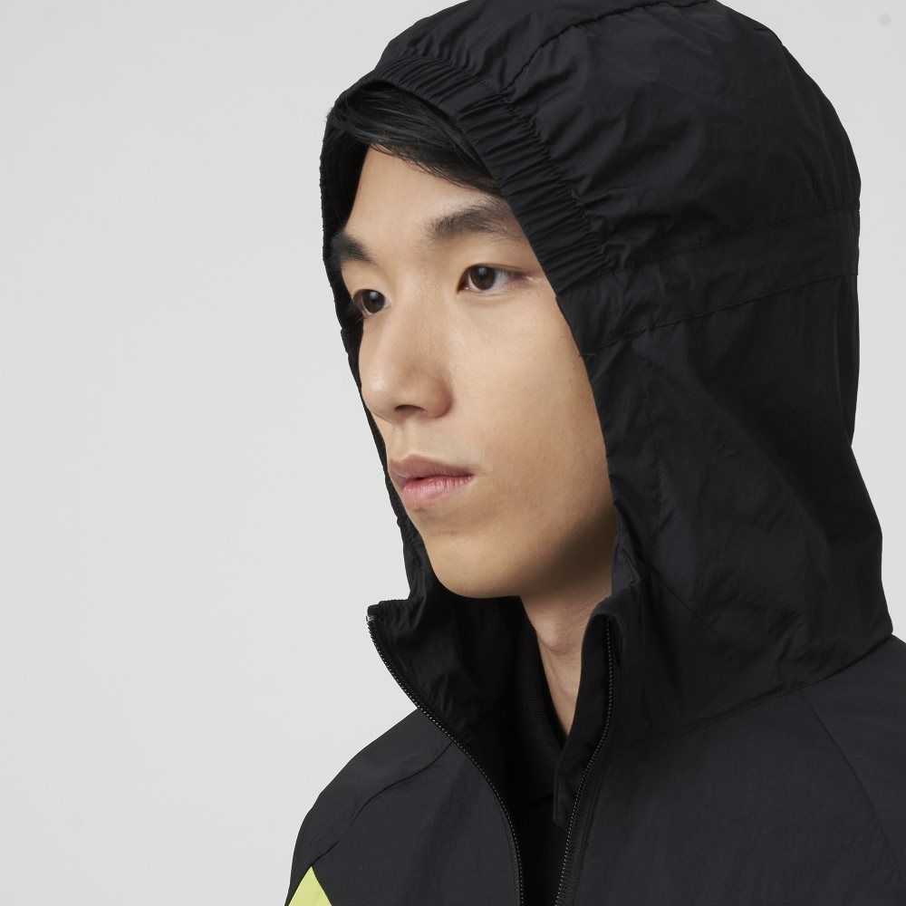 Lacoste SPORT Packable Windbreaker Black / Yellow | VYNW-19762